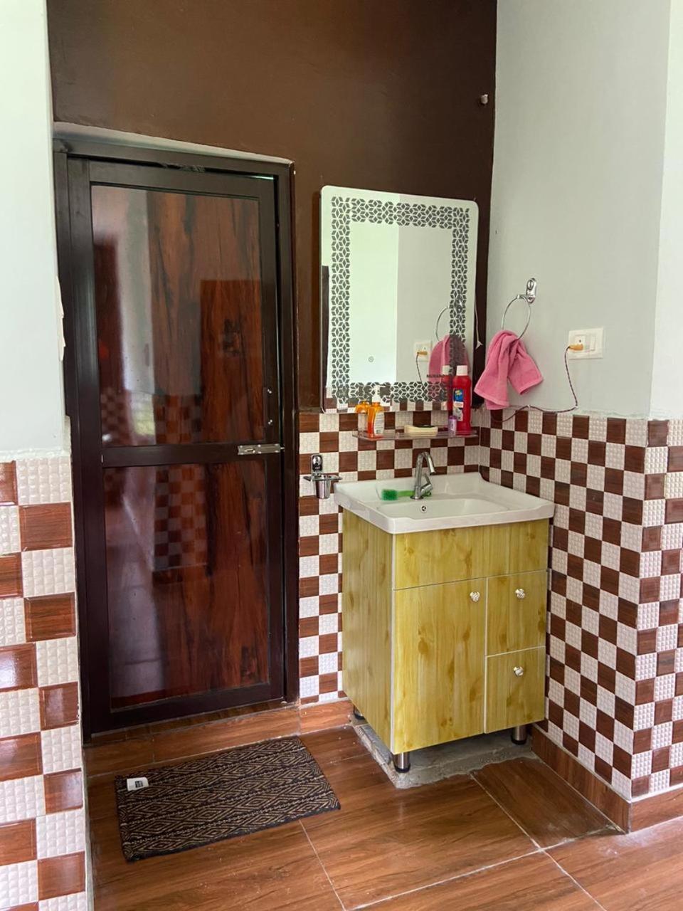 Homestay Palampur View Exteriör bild